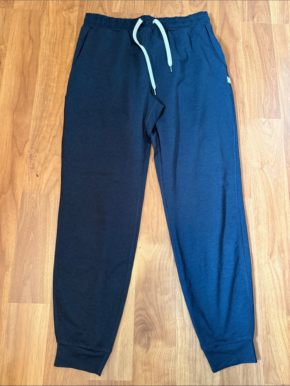 Vuori woman’s Joggers